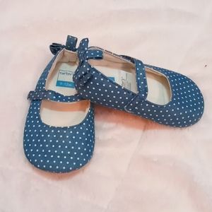 💙Carter's polka dotted shoes